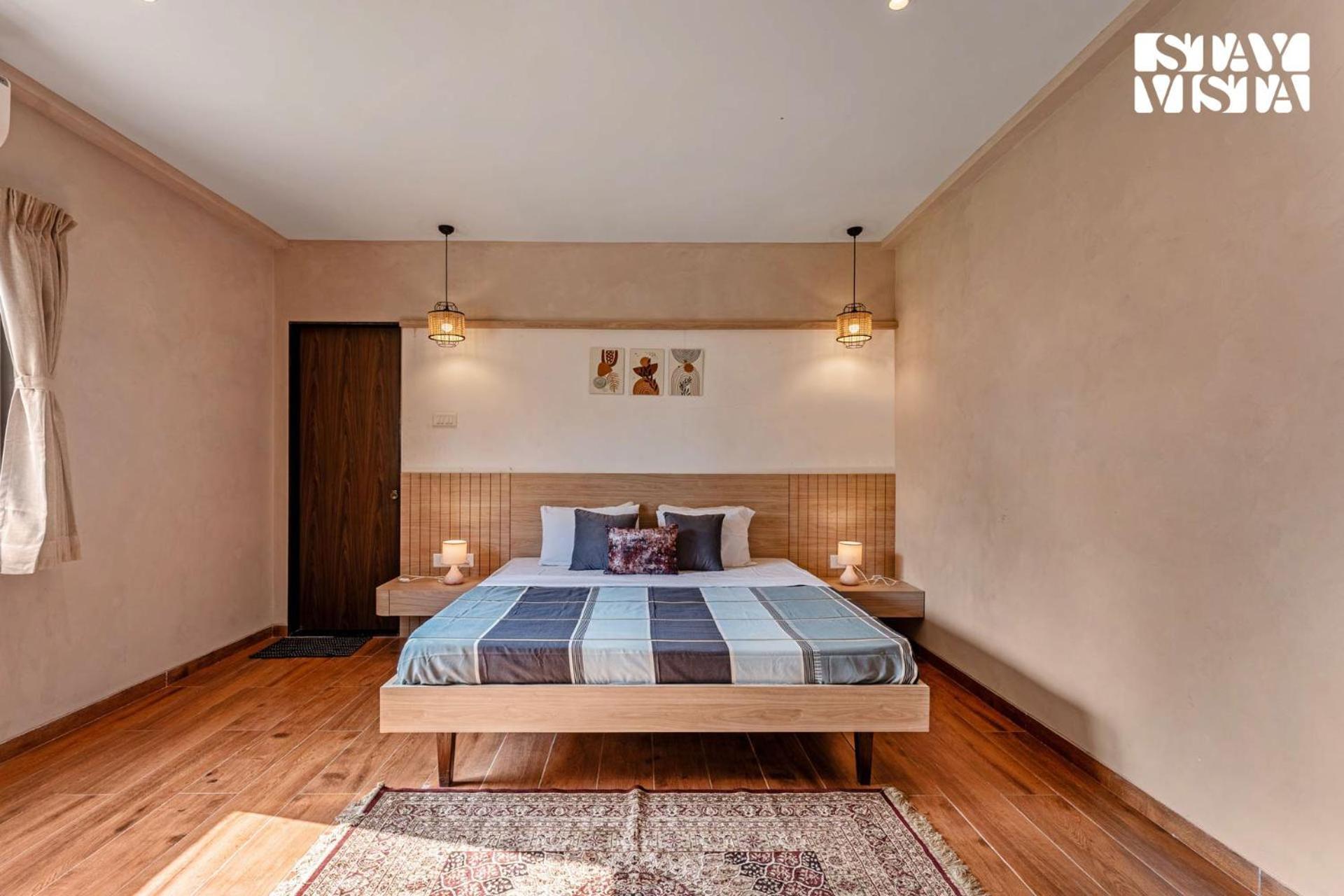 Stayvista At Countryside Meadows With Pool, Ac Púna Kültér fotó